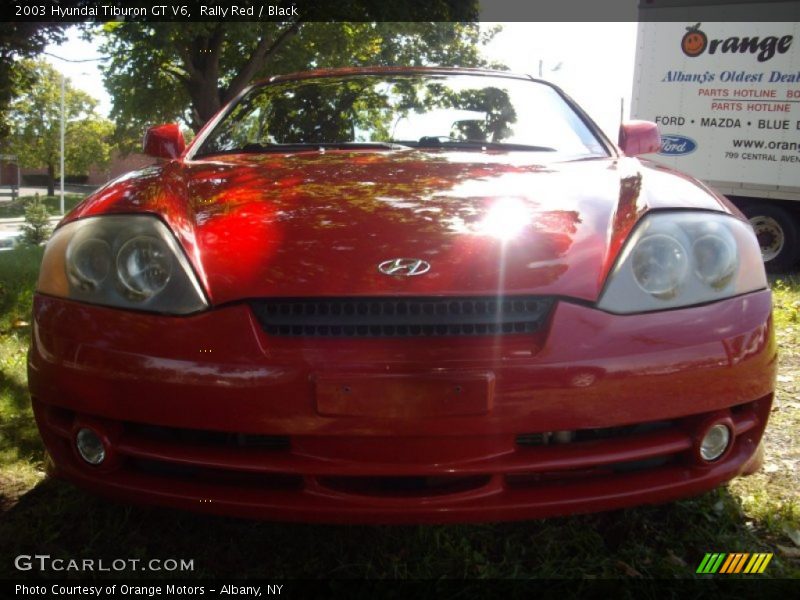 Rally Red / Black 2003 Hyundai Tiburon GT V6