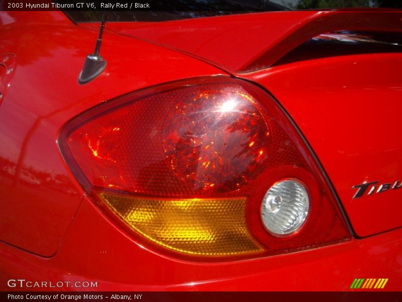 Rally Red / Black 2003 Hyundai Tiburon GT V6