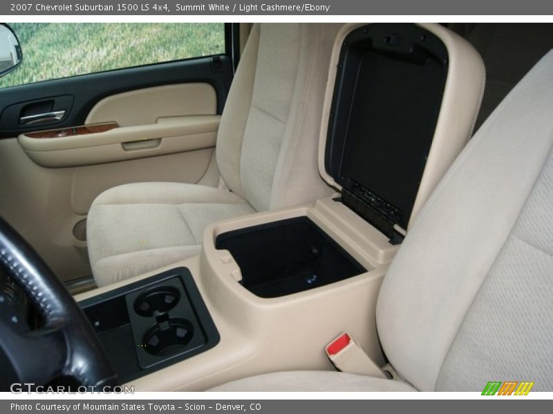 Summit White / Light Cashmere/Ebony 2007 Chevrolet Suburban 1500 LS 4x4