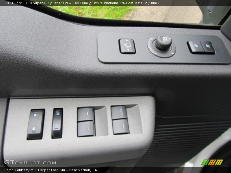 Controls of 2011 F350 Super Duty Lariat Crew Cab Dually