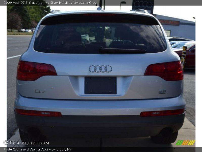 Ice Silver Metallic / Limestone Grey 2009 Audi Q7 3.6 quattro