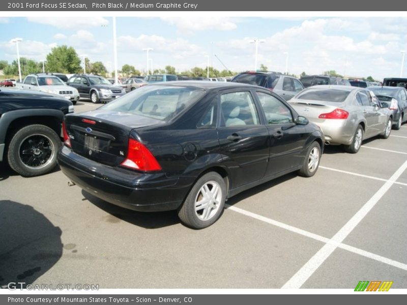 Pitch Black / Medium Graphite Grey 2001 Ford Focus SE Sedan