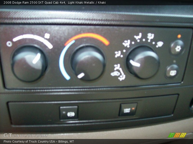 Light Khaki Metallic / Khaki 2008 Dodge Ram 2500 SXT Quad Cab 4x4