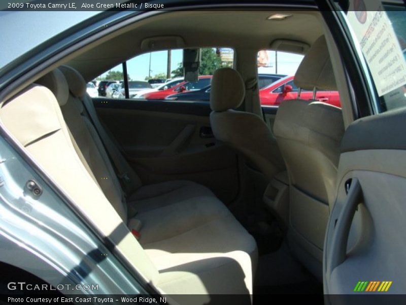 Aloe Green Metallic / Bisque 2009 Toyota Camry LE