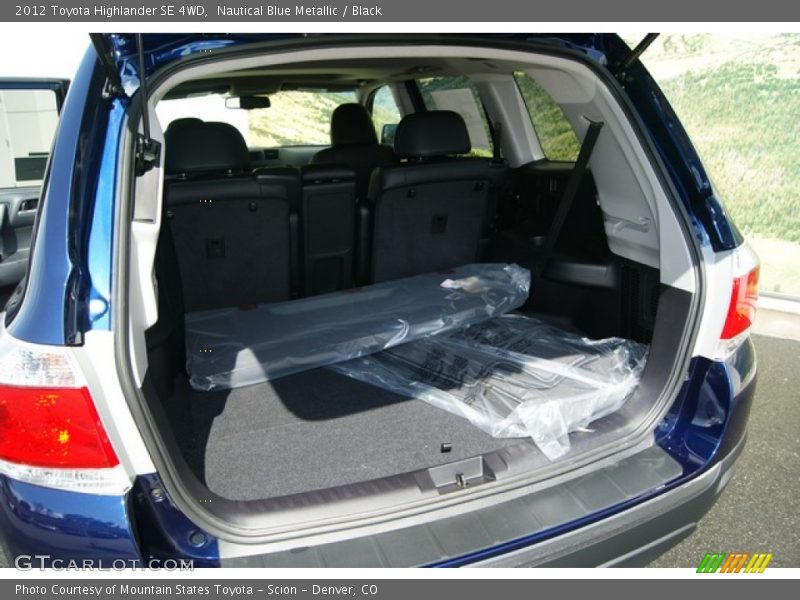  2012 Highlander SE 4WD Trunk