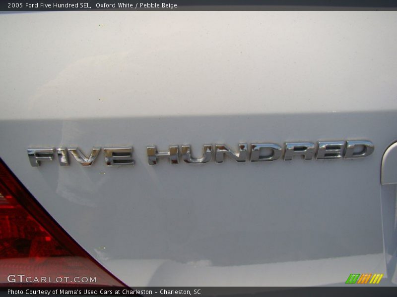 Oxford White / Pebble Beige 2005 Ford Five Hundred SEL