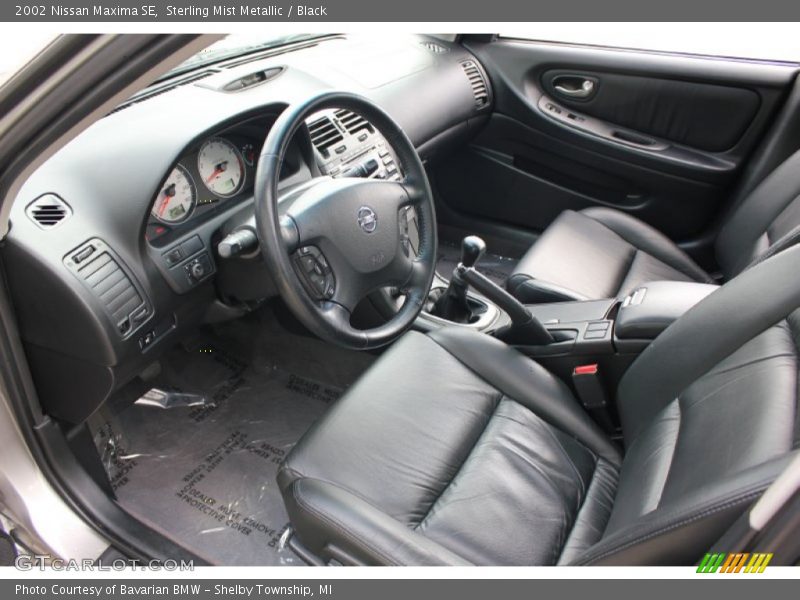  2002 Maxima SE Black Interior