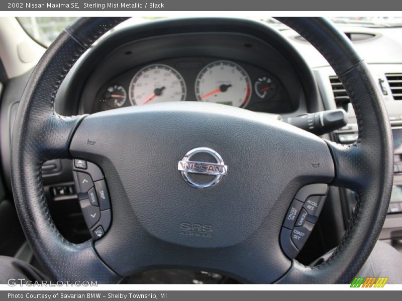 Sterling Mist Metallic / Black 2002 Nissan Maxima SE