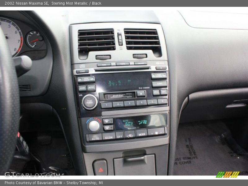 Controls of 2002 Maxima SE