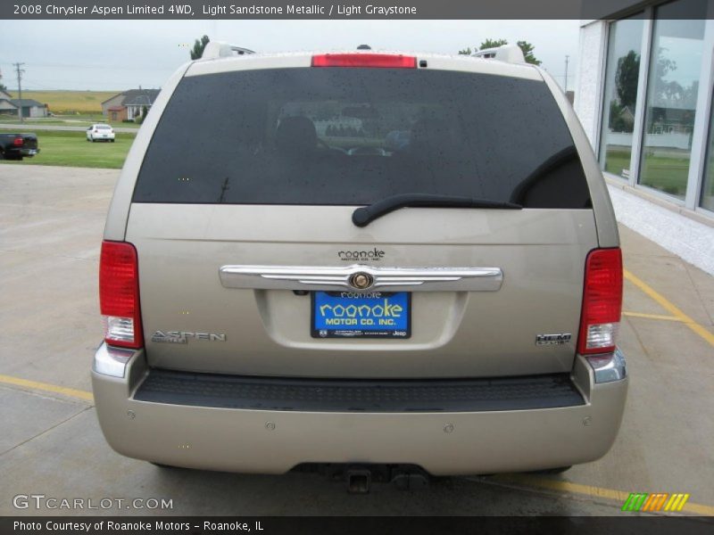 Light Sandstone Metallic / Light Graystone 2008 Chrysler Aspen Limited 4WD