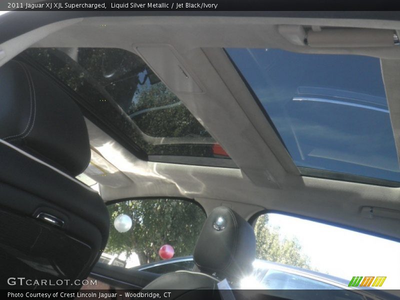 Sunroof of 2011 XJ XJL Supercharged