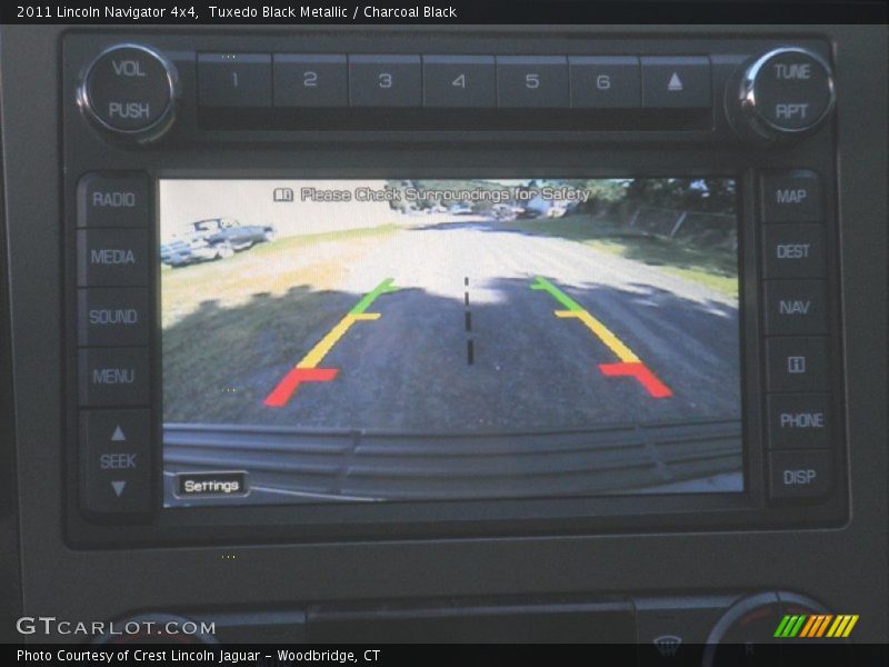 Tuxedo Black Metallic / Charcoal Black 2011 Lincoln Navigator 4x4
