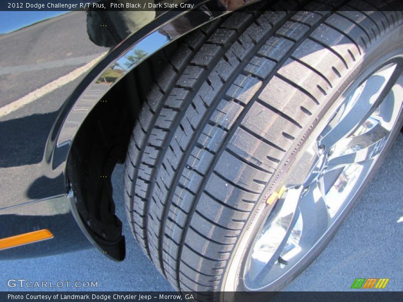 Pitch Black / Dark Slate Gray 2012 Dodge Challenger R/T Plus