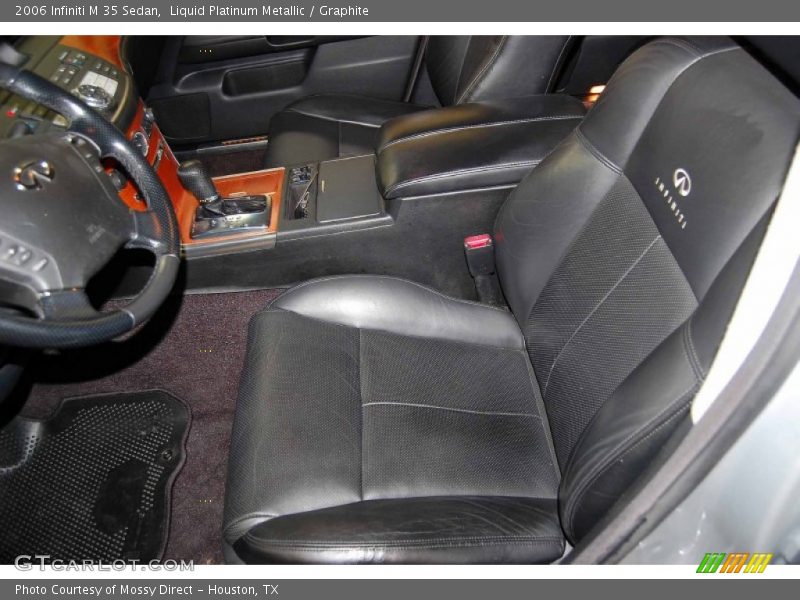  2006 M 35 Sedan Graphite Interior