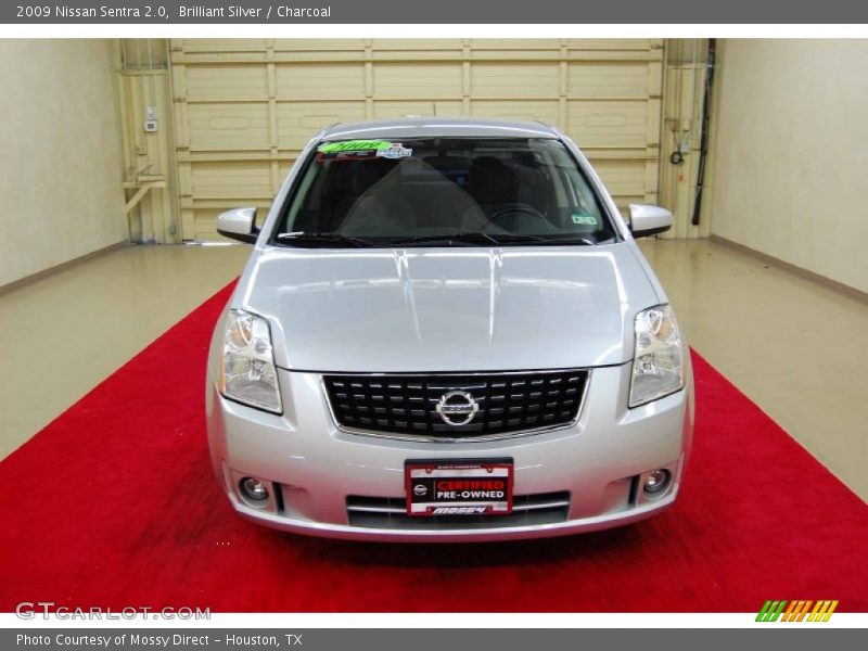 Brilliant Silver / Charcoal 2009 Nissan Sentra 2.0