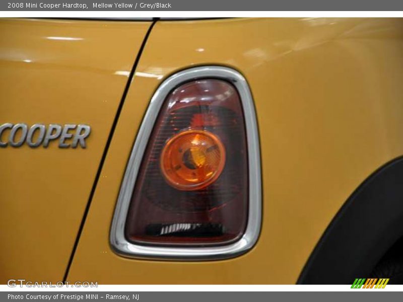 Mellow Yellow / Grey/Black 2008 Mini Cooper Hardtop