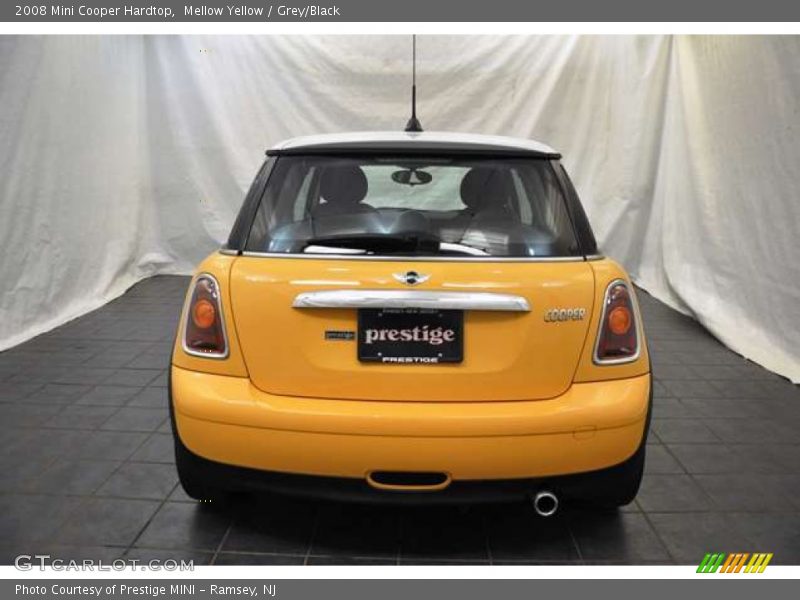 Mellow Yellow / Grey/Black 2008 Mini Cooper Hardtop