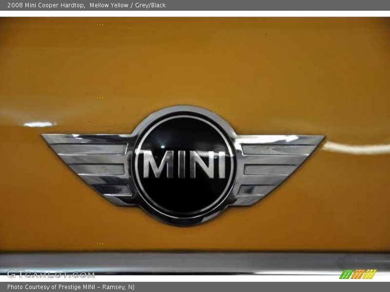  2008 Cooper Hardtop Logo