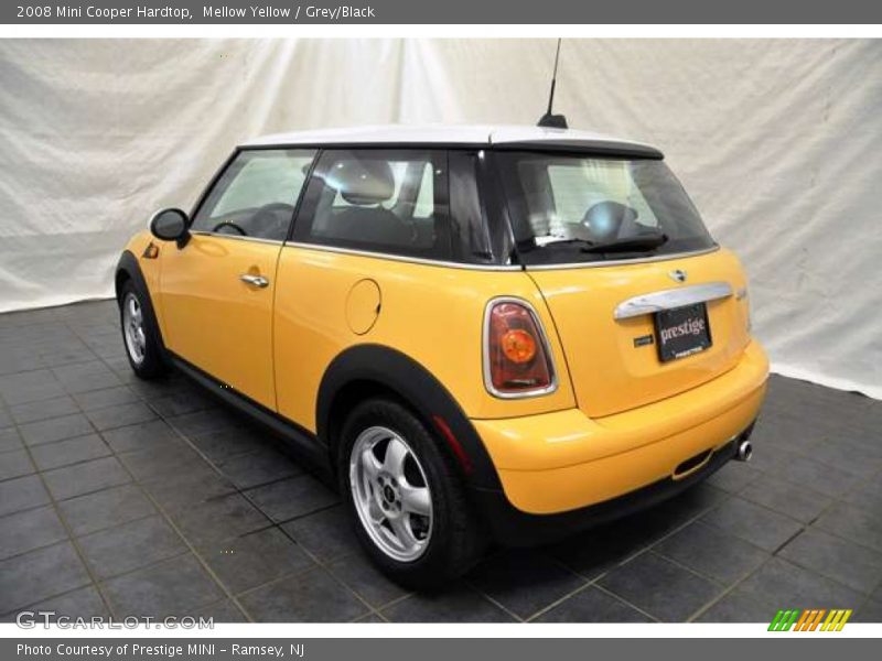  2008 Cooper Hardtop Mellow Yellow