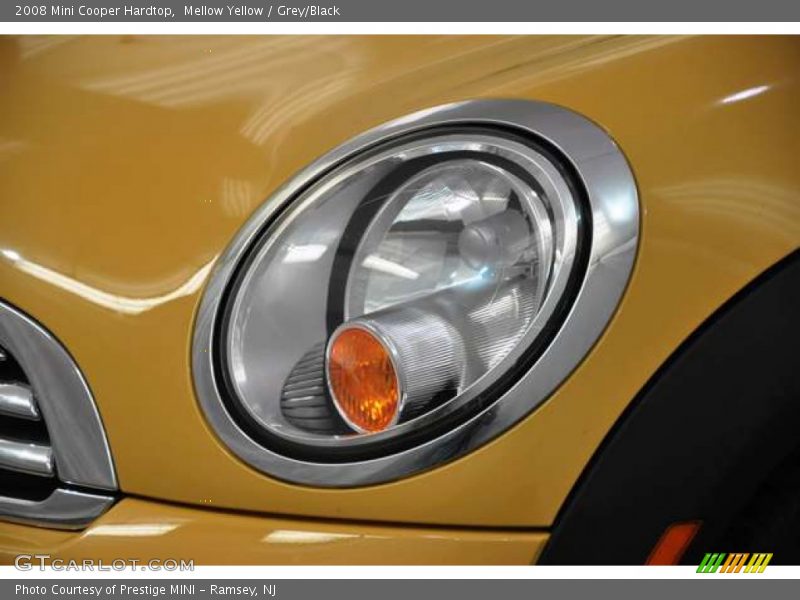 Mellow Yellow / Grey/Black 2008 Mini Cooper Hardtop