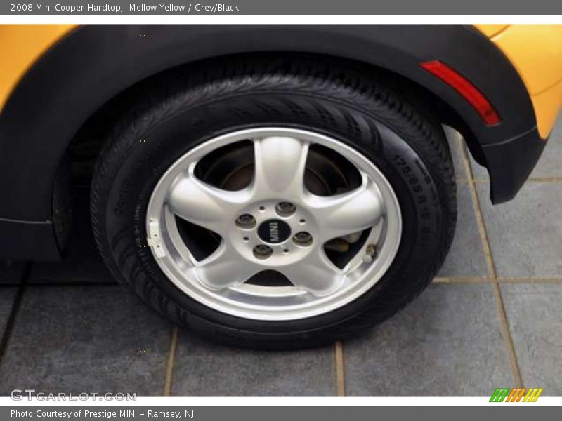 Mellow Yellow / Grey/Black 2008 Mini Cooper Hardtop