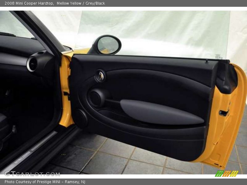 Mellow Yellow / Grey/Black 2008 Mini Cooper Hardtop