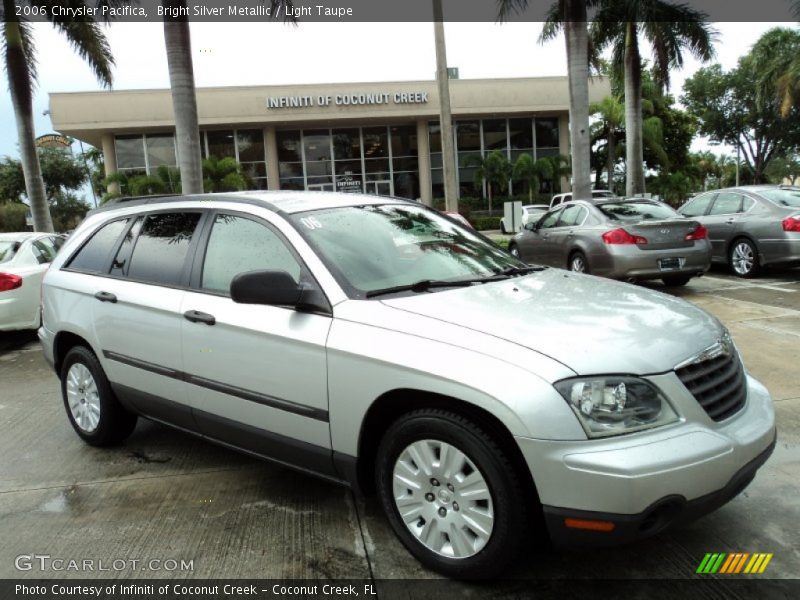 Bright Silver Metallic / Light Taupe 2006 Chrysler Pacifica