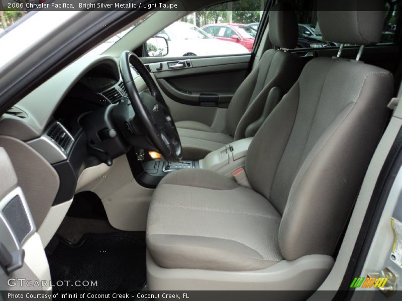 Bright Silver Metallic / Light Taupe 2006 Chrysler Pacifica