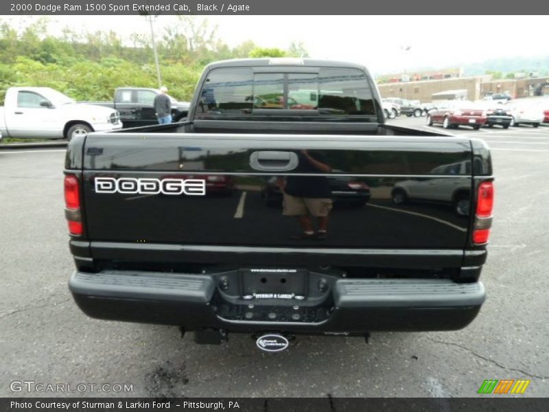  2000 Ram 1500 Sport Extended Cab Black