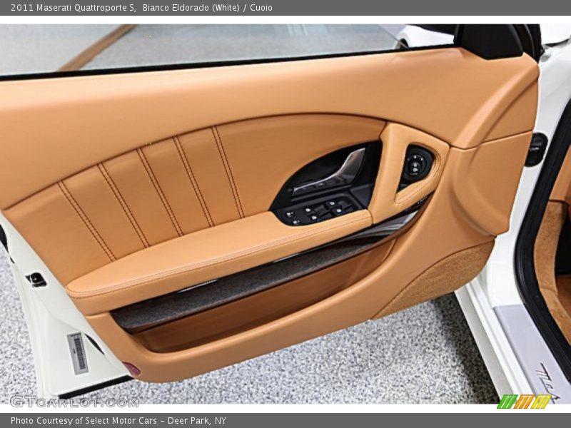 Door Panel of 2011 Quattroporte S