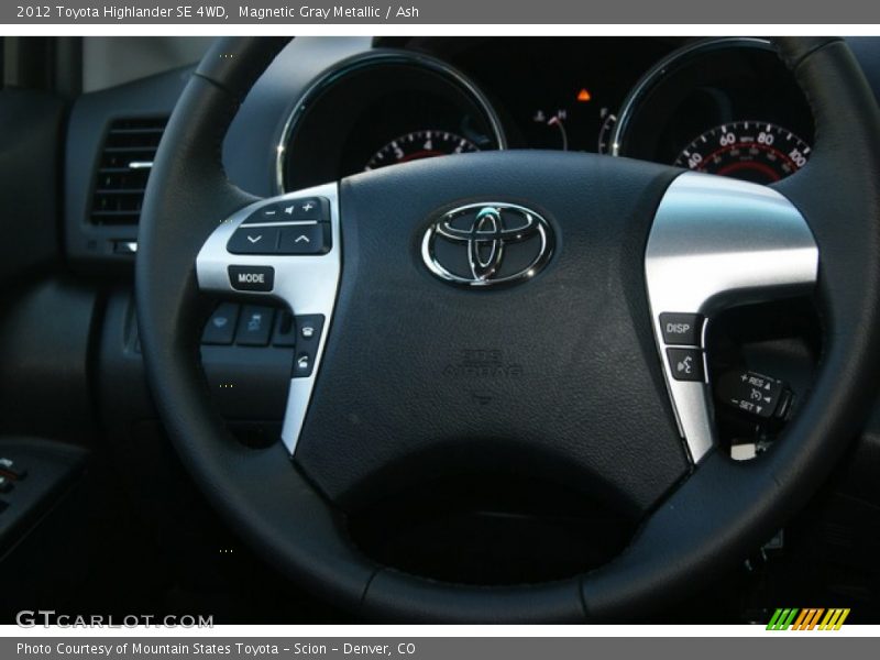 Magnetic Gray Metallic / Ash 2012 Toyota Highlander SE 4WD