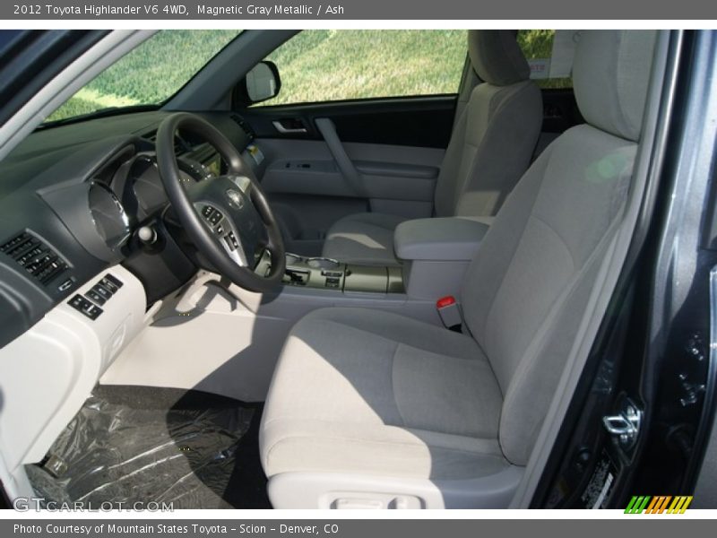 Magnetic Gray Metallic / Ash 2012 Toyota Highlander V6 4WD
