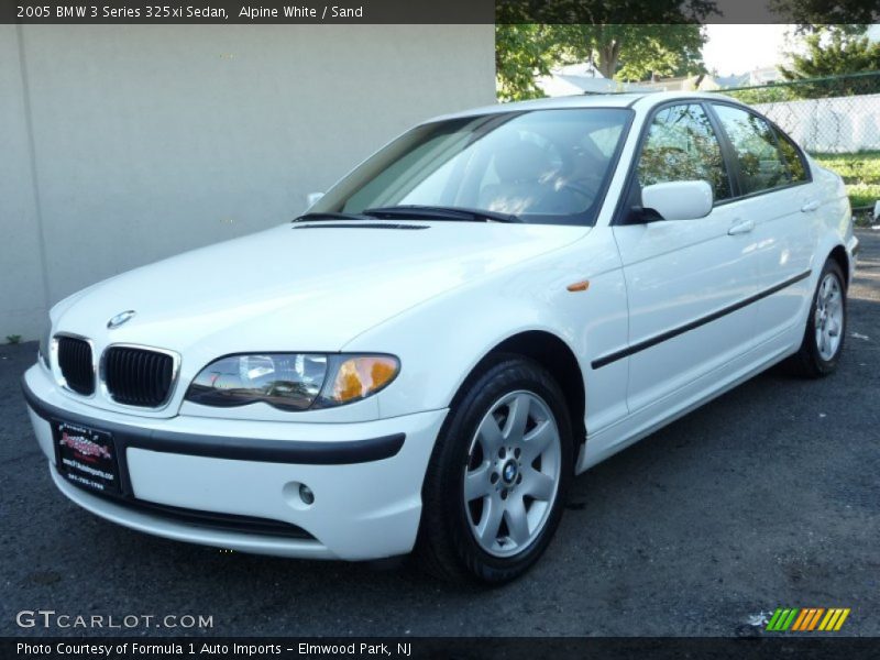 Alpine White / Sand 2005 BMW 3 Series 325xi Sedan