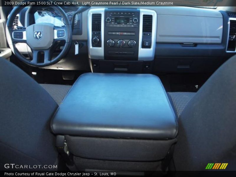 Light Graystone Pearl / Dark Slate/Medium Graystone 2009 Dodge Ram 1500 SLT Crew Cab 4x4