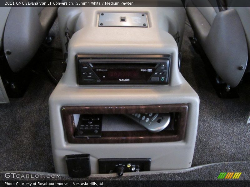 Summit White / Medium Pewter 2011 GMC Savana Van LT Conversion