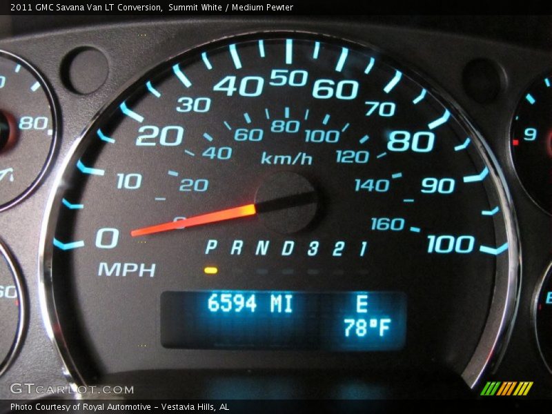 Summit White / Medium Pewter 2011 GMC Savana Van LT Conversion