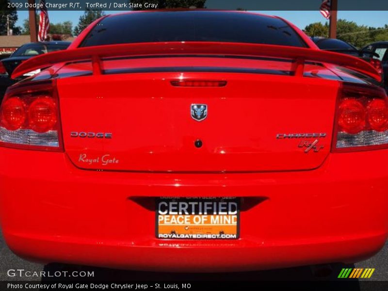 TorRed / Dark Slate Gray 2009 Dodge Charger R/T