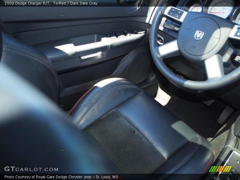TorRed / Dark Slate Gray 2009 Dodge Charger R/T