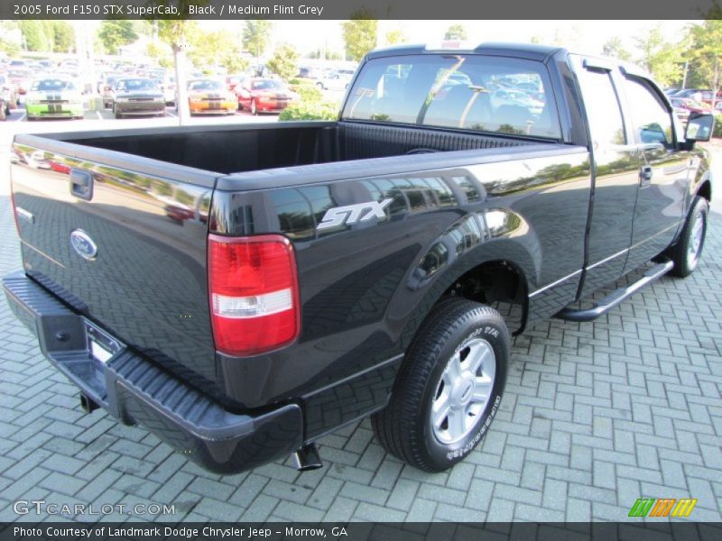 Black / Medium Flint Grey 2005 Ford F150 STX SuperCab