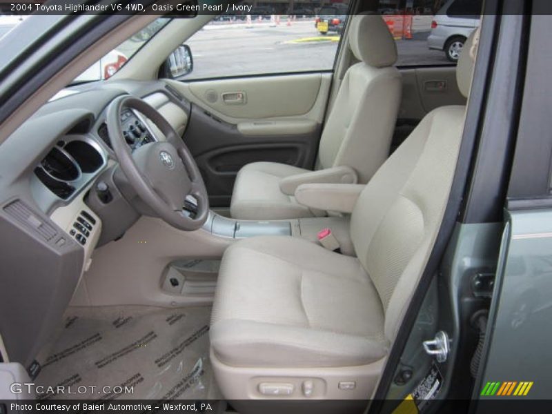Oasis Green Pearl / Ivory 2004 Toyota Highlander V6 4WD