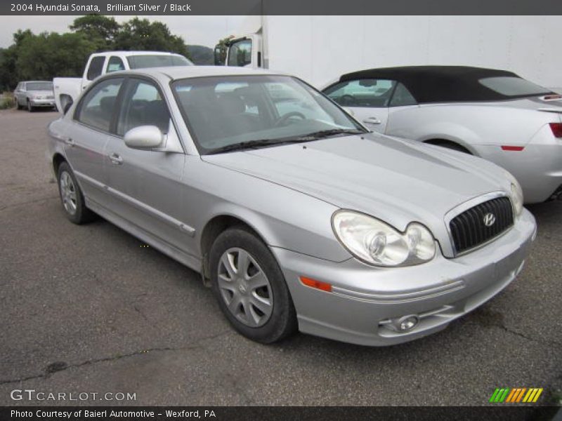 Brilliant Silver / Black 2004 Hyundai Sonata