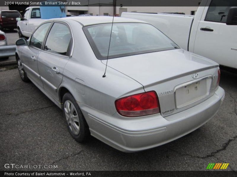 Brilliant Silver / Black 2004 Hyundai Sonata