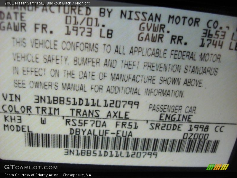 Blackout Black / Midnight 2001 Nissan Sentra SE