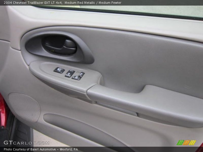 Medium Red Metallic / Medium Pewter 2004 Chevrolet TrailBlazer EXT LT 4x4