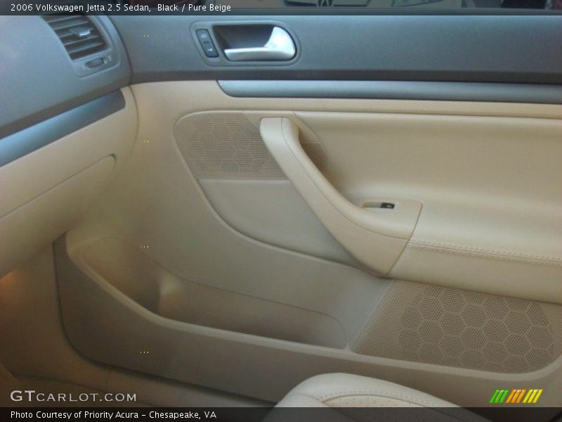 Black / Pure Beige 2006 Volkswagen Jetta 2.5 Sedan