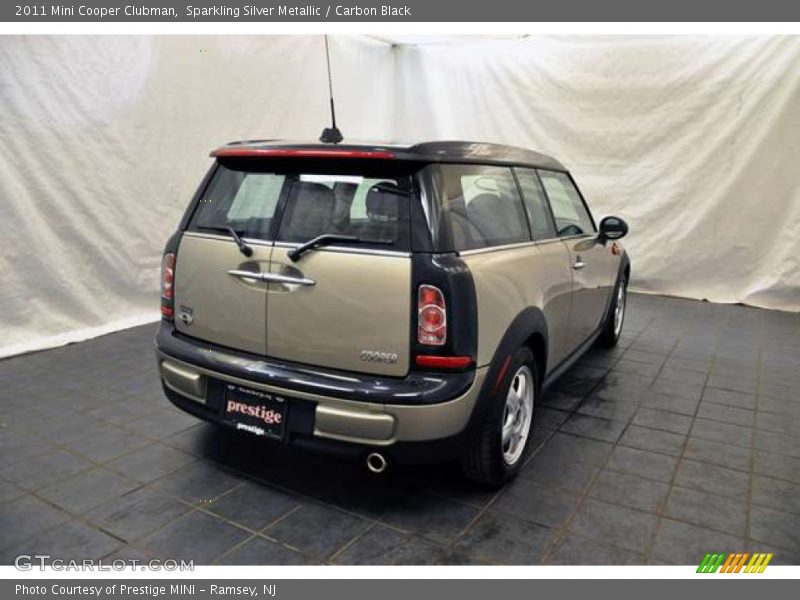 Sparkling Silver Metallic / Carbon Black 2011 Mini Cooper Clubman
