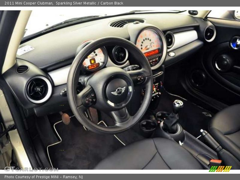 Sparkling Silver Metallic / Carbon Black 2011 Mini Cooper Clubman