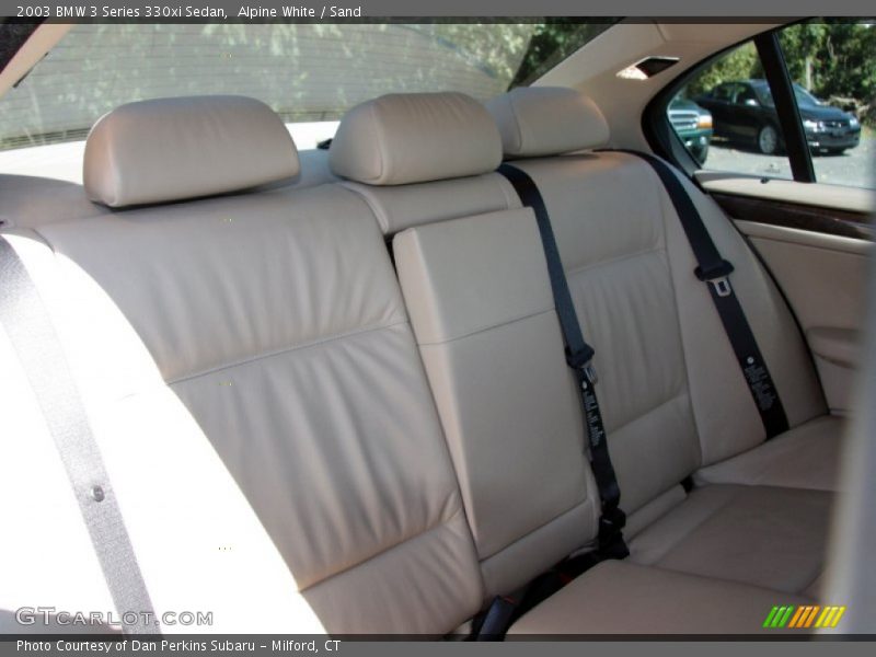 Alpine White / Sand 2003 BMW 3 Series 330xi Sedan