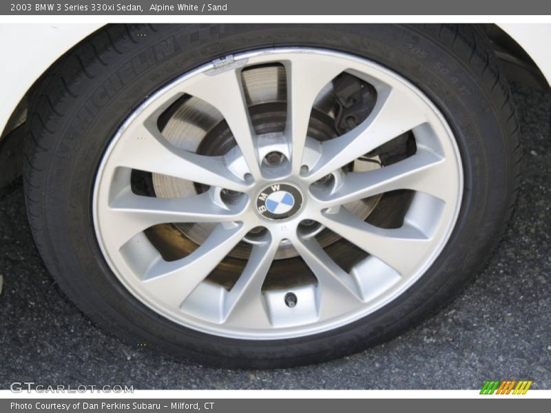 Alpine White / Sand 2003 BMW 3 Series 330xi Sedan
