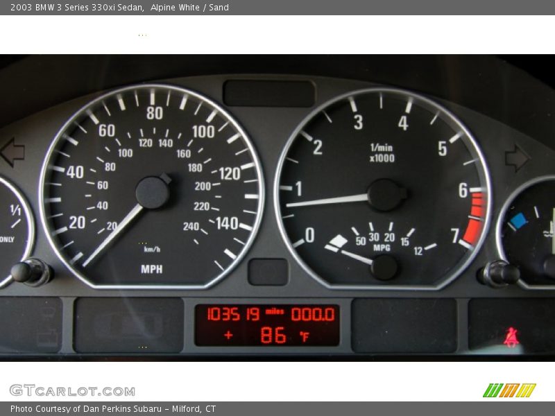 Alpine White / Sand 2003 BMW 3 Series 330xi Sedan